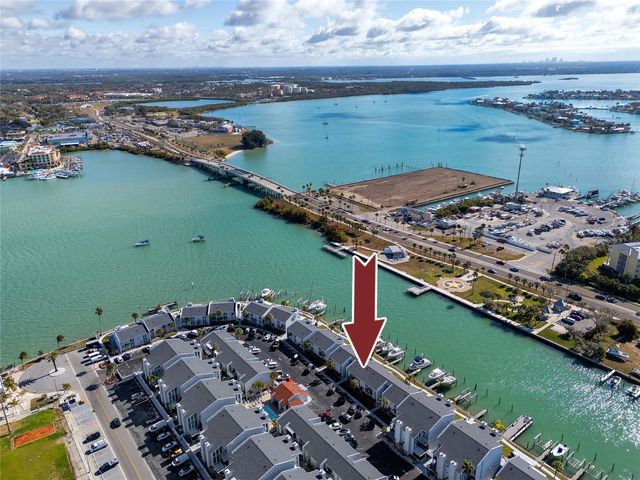 329 MEDALLION BOULEVARD B, Madeira Beach, FL 33708