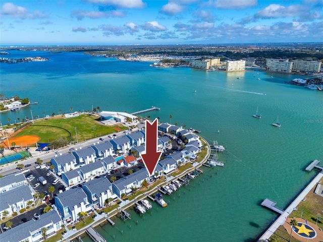 329 MEDALLION BOULEVARD B, Madeira Beach, FL 33708