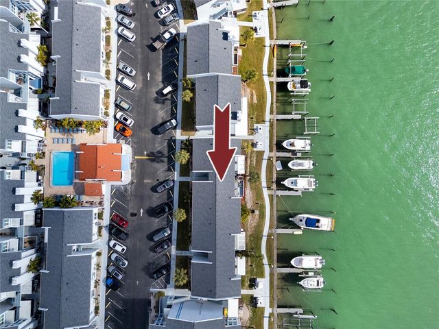 329 MEDALLION BOULEVARD B, Madeira Beach, FL 33708