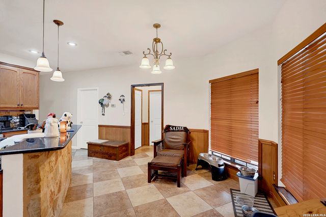 3283 Hartfield, La Vernia, TX 78121