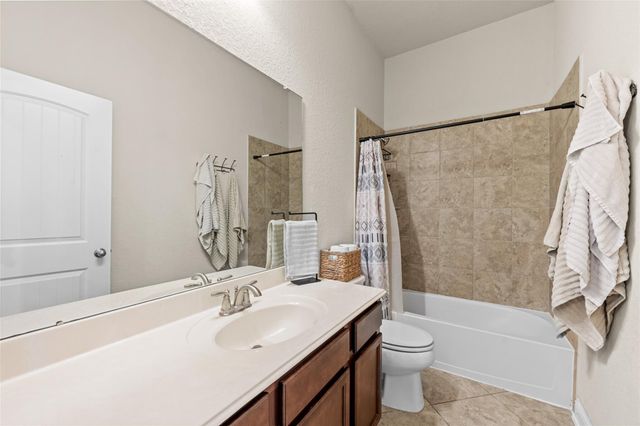 2005 Sunset Terrace Lane, Pearland, TX 77089