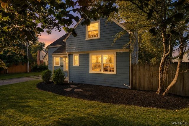 253 Lorfield Drive, Amherst, NY 14226