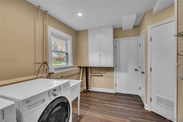 253 Lorfield Drive, Amherst, NY 14226