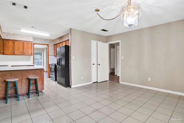 7805 Hearthstone Cir, Pensacola, FL 32506