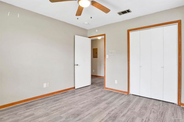 7805 Hearthstone Cir, Pensacola, FL 32506