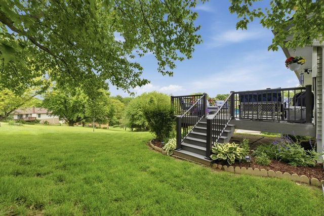 20202 STEVEN Lane, Council Bluffs, IA 51503