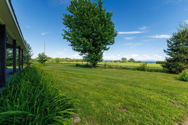 2687 US Route 2, North Hero, VT 05474