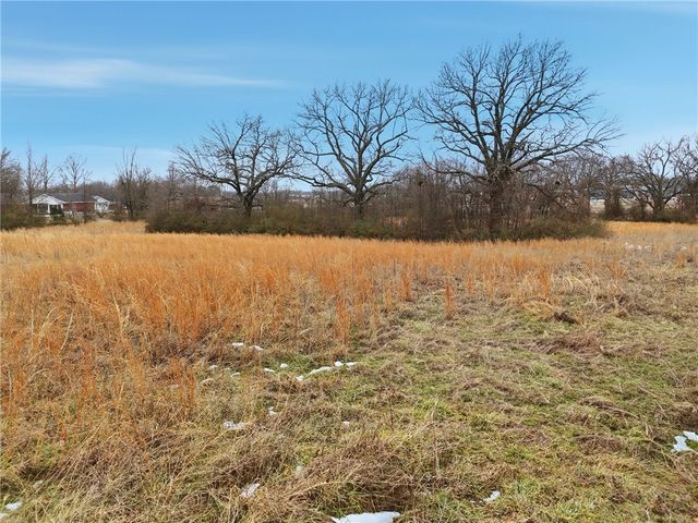 190 Allen Avenue, Gentry, AR 72734