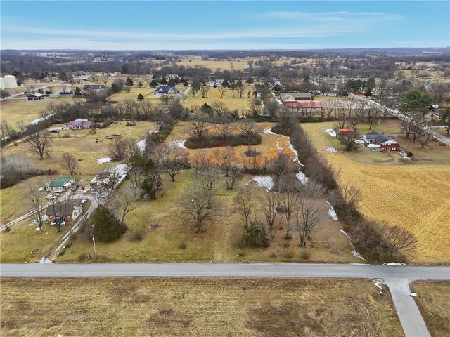 190 Allen Avenue, Gentry, AR 72734