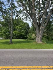 Mud Mill Road, Cicero, NY 13029