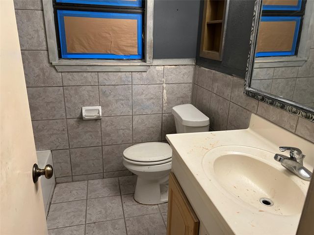 10913 Hoffer Street, Houston, TX 77075