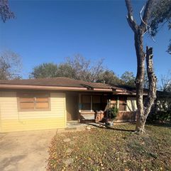 10913 Hoffer Street, Houston, TX 77075