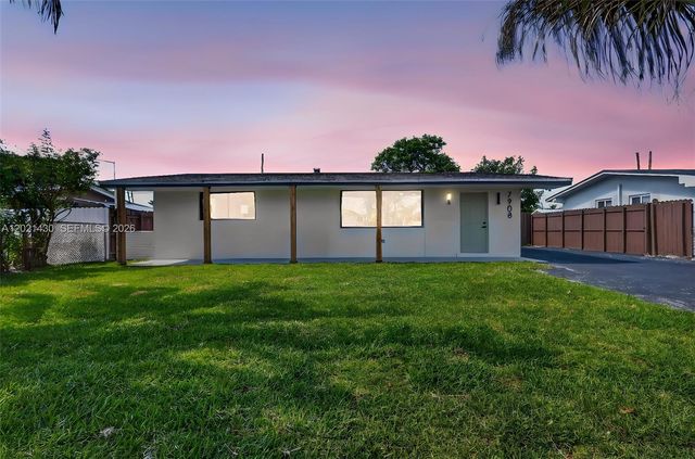 7908 Miramar Blvd, Miramar, FL 33023