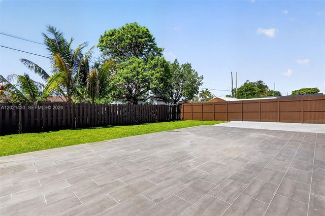 7908 Miramar Blvd, Miramar, FL 33023