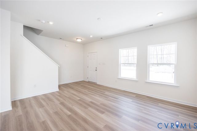 245 Whiteside Rd, Sandston, VA 23150