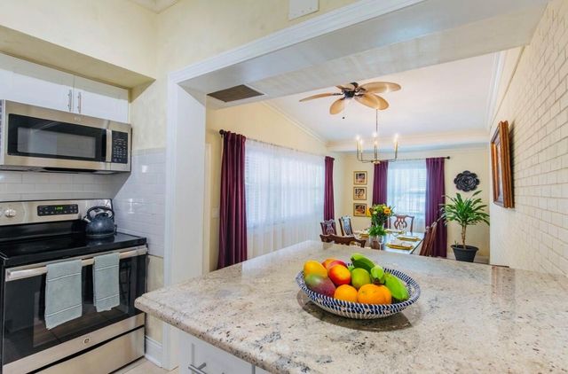 279 Hach Lane, West Palm Beach, FL 33415