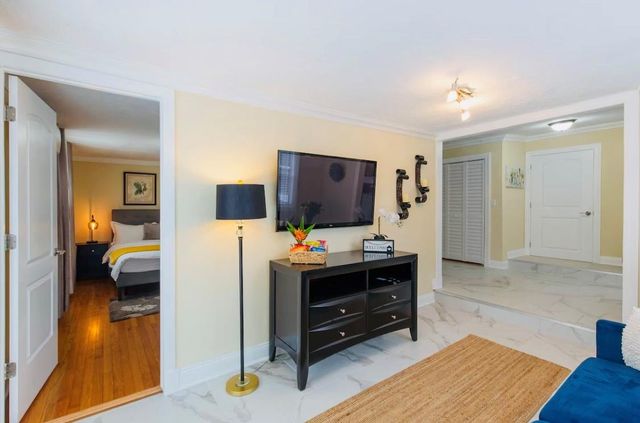 279 Hach Lane, West Palm Beach, FL 33415