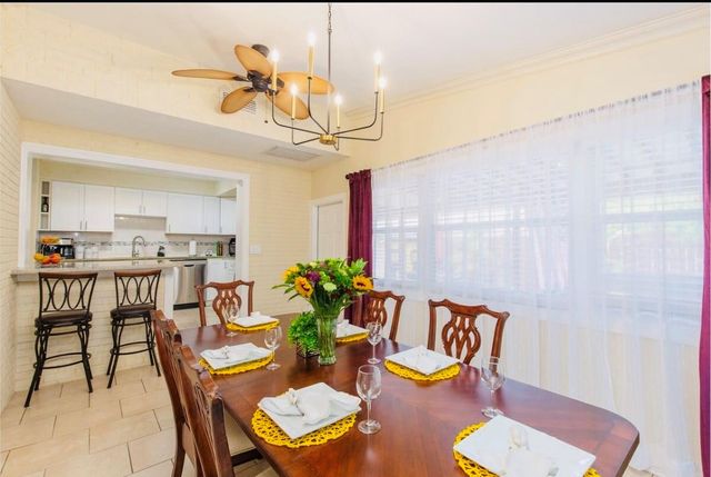 279 Hach Lane, West Palm Beach, FL 33415