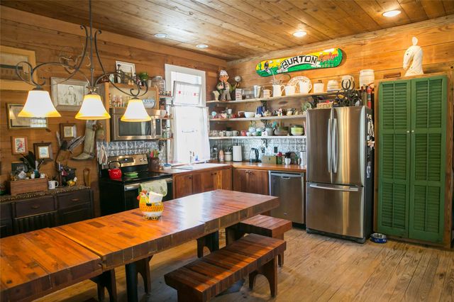 12400 E Texas ST, Burton, TX 77835