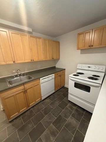 16 Appleton Park H2, Ipswich, MA 01938