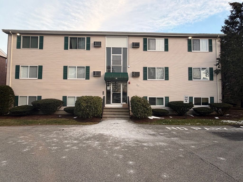 16 Appleton Park H2, Ipswich, MA 01938