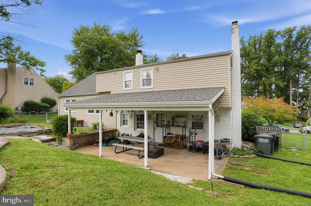 34 FAWN DR, Southampton, PA 18966