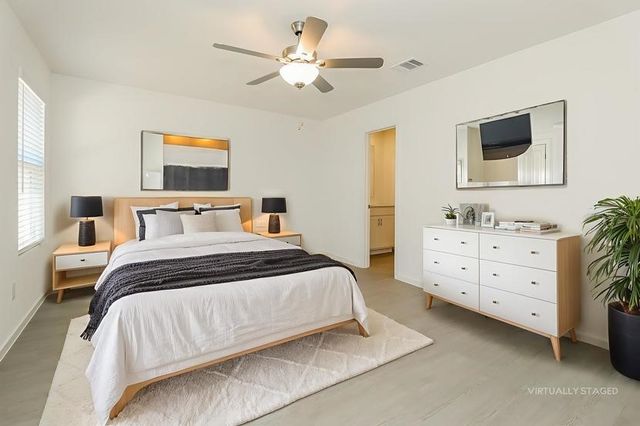 2744 Center Creek Lane, Fort Worth, TX 76108