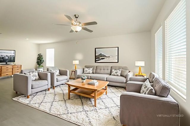 2744 Center Creek Lane, Fort Worth, TX 76108