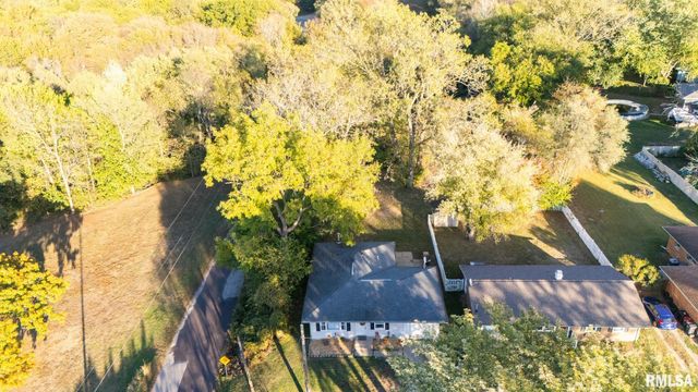 226 SUNRISE Avenue, Pekin, IL 61554