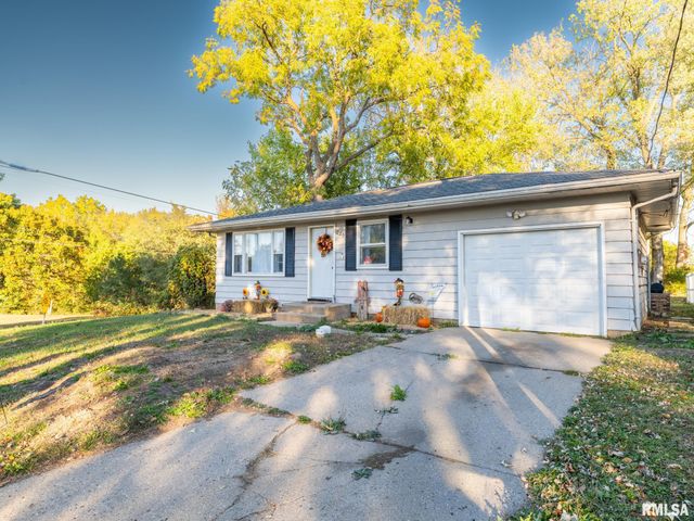 226 SUNRISE Avenue, Pekin, IL 61554