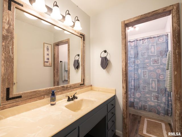 226 SUNRISE Avenue, Pekin, IL 61554