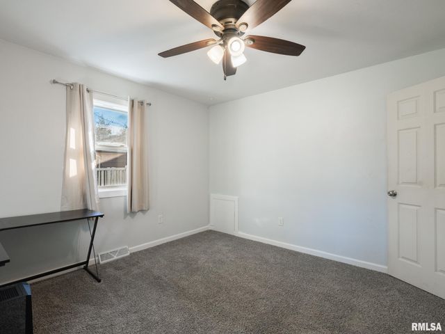 226 SUNRISE Avenue, Pekin, IL 61554