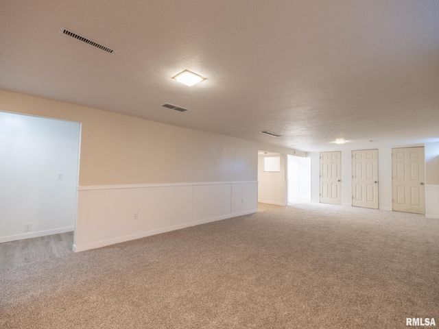 226 SUNRISE Avenue, Pekin, IL 61554