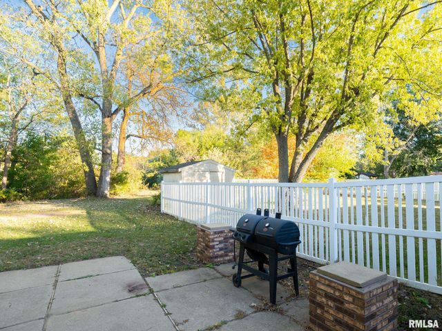 226 SUNRISE Avenue, Pekin, IL 61554