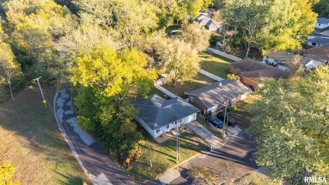 226 SUNRISE Avenue, Pekin, IL 61554