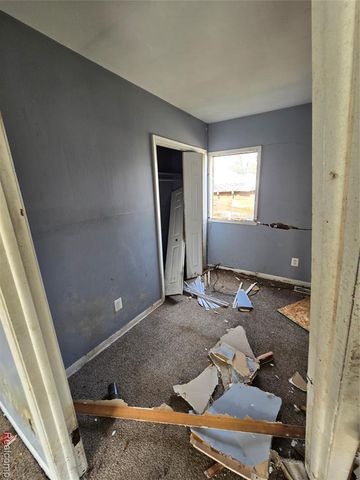 17325 Barlow Street, Detroit, MI 48205