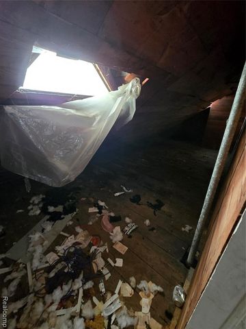 17325 Barlow Street, Detroit, MI 48205