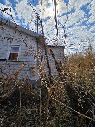 17325 Barlow Street, Detroit, MI 48205