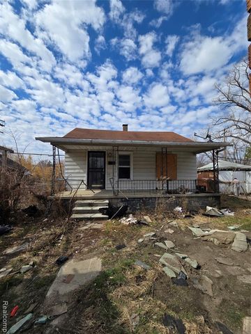 17325 Barlow Street, Detroit, MI 48205