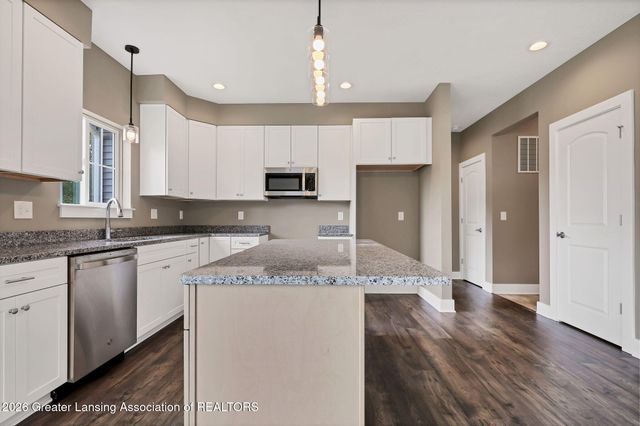 1575 Thimbleberry Drive, Holt, MI 48842