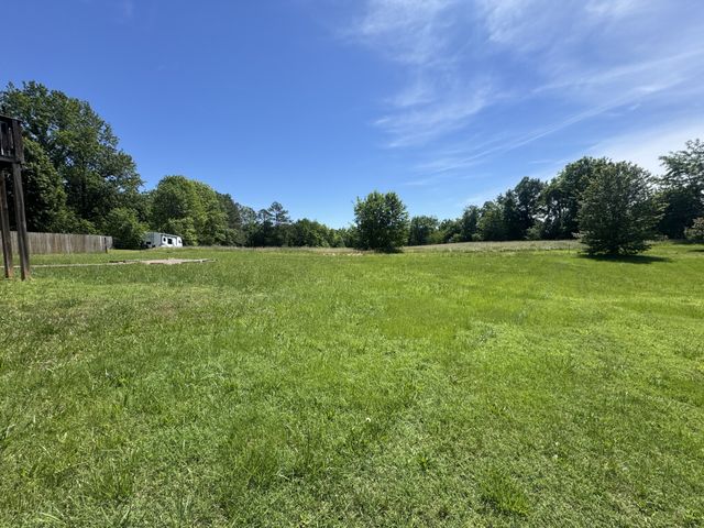 2937 McManus Cir, Clarksville, TN 37042