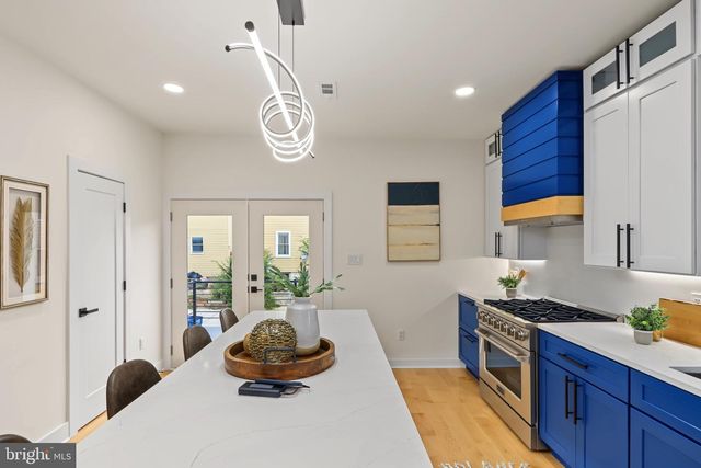 825 QUACKENBOS ST NW, Washington, DC 20011