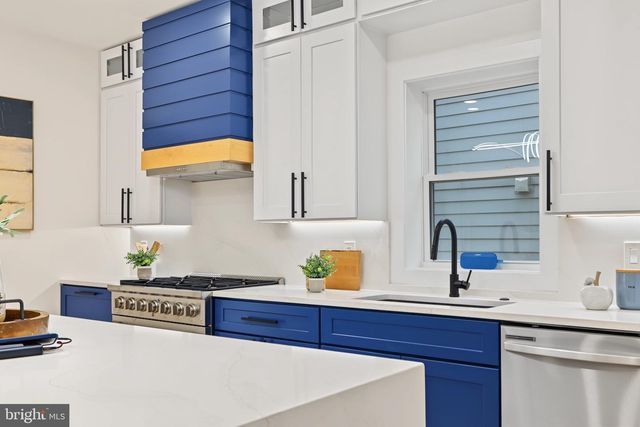 825 QUACKENBOS ST NW, Washington, DC 20011