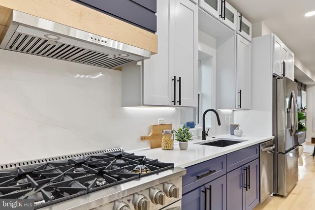 825 QUACKENBOS ST NW, Washington, DC 20011