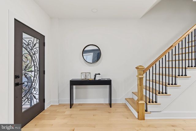 825 QUACKENBOS ST NW, Washington, DC 20011
