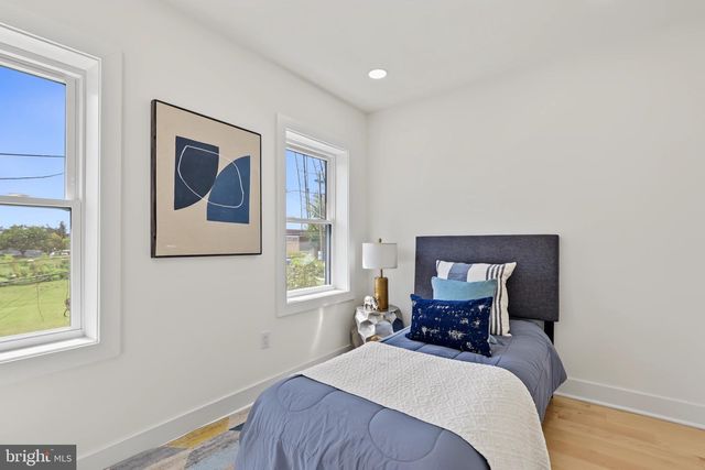 825 QUACKENBOS ST NW, Washington, DC 20011