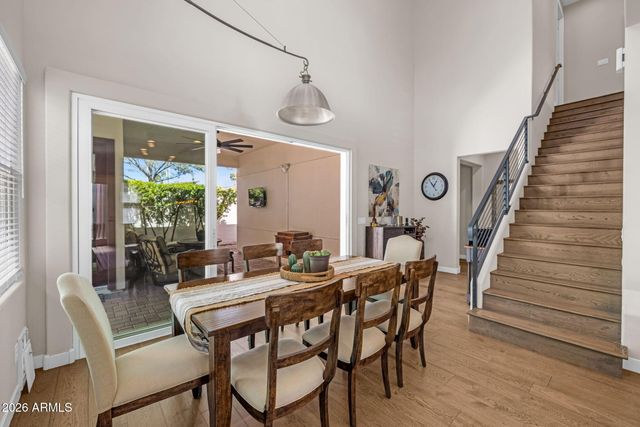 1555 E OCOTILLO Road 21, Phoenix, AZ 85014