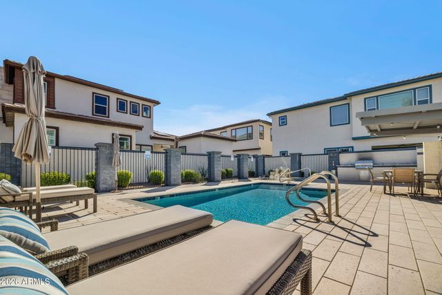 1555 E OCOTILLO Road 21, Phoenix, AZ 85014