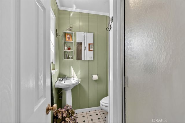 501 Dogwood Canyon, Blue Jay, CA 92317