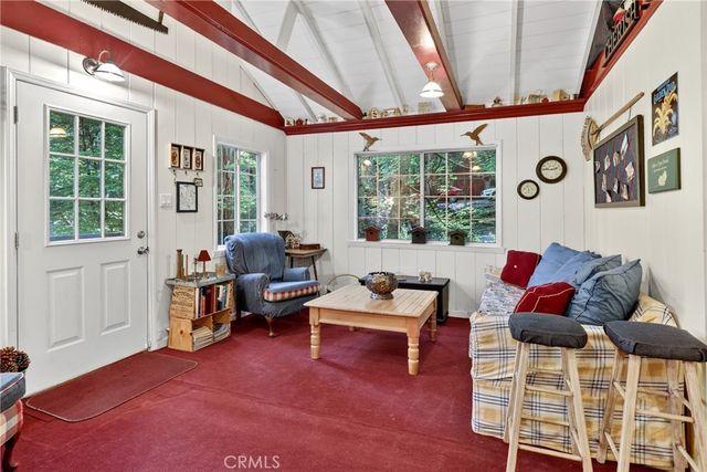 501 Dogwood Canyon, Blue Jay, CA 92317